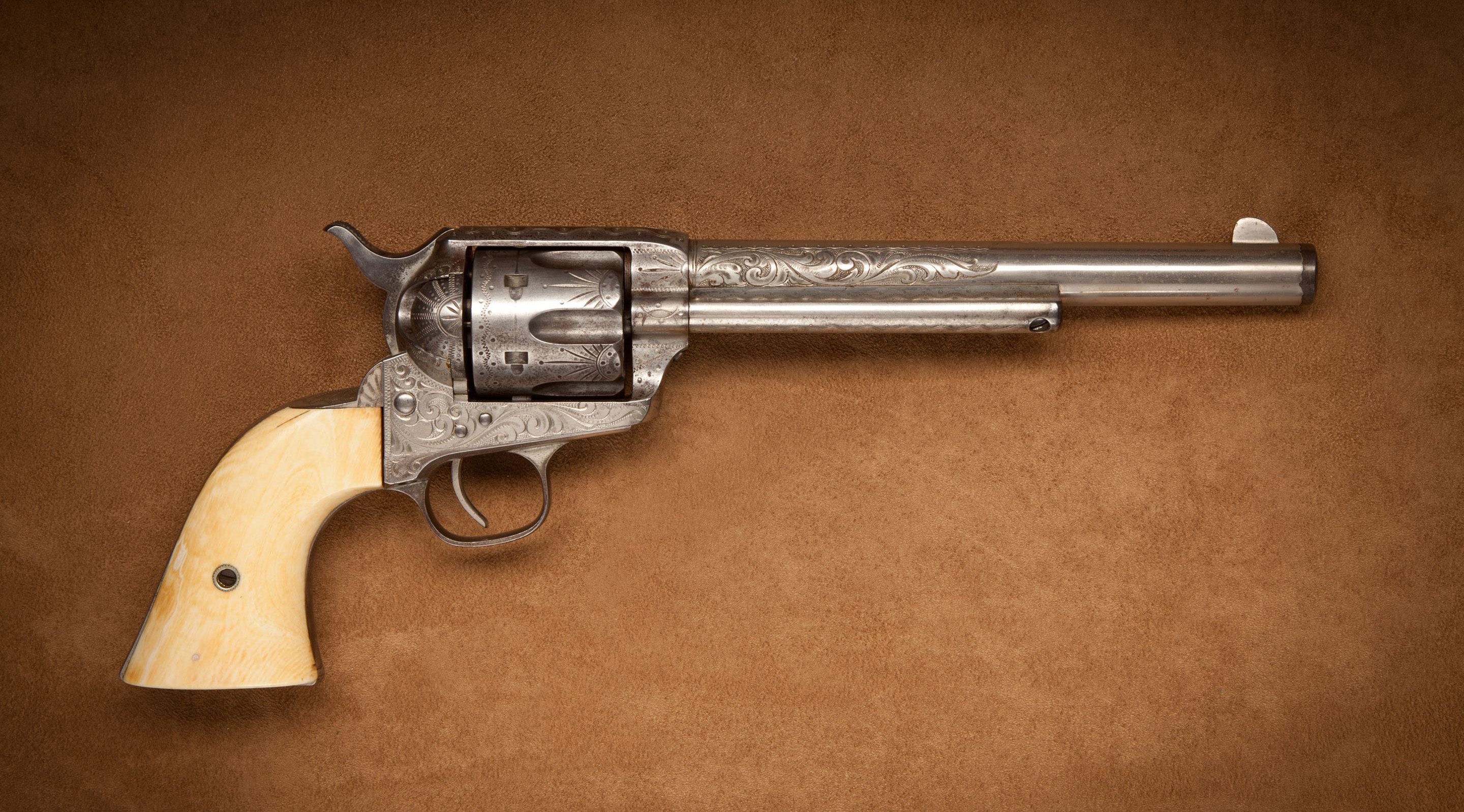 Revolver 1873: Shooting and History 